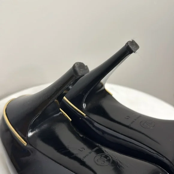 Chanel Chaus Ouvertes Open Toe Pump - Picture 3 of 8